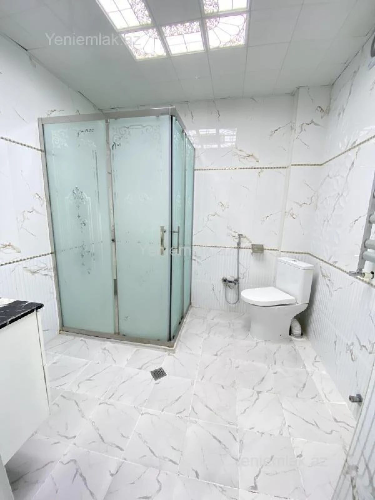 Satılır 2 otaqlı yeni tikili 65 m²