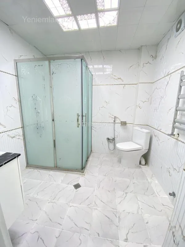 Satılır 2 otaqlı yeni tikili 65 m²