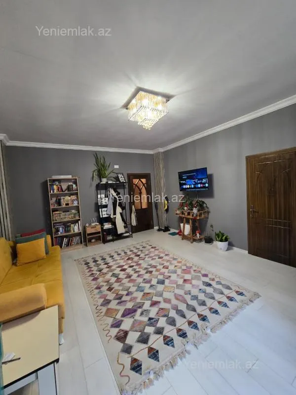 Satılır 2 otaqlı yeni tikili 65 m²