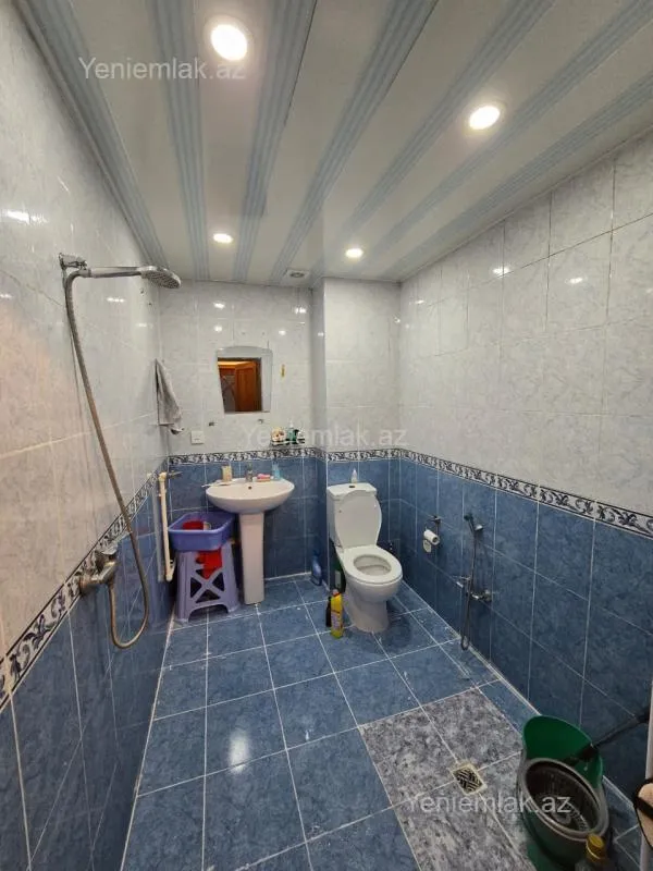 Satılır 2 otaqlı yeni tikili 65 m²