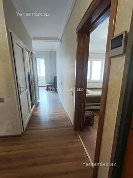 Satılır 2 otaqlı köhnə tikili 60 m²