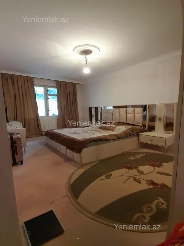 Satılır 4 otaqlı yeni tikili 90 m²