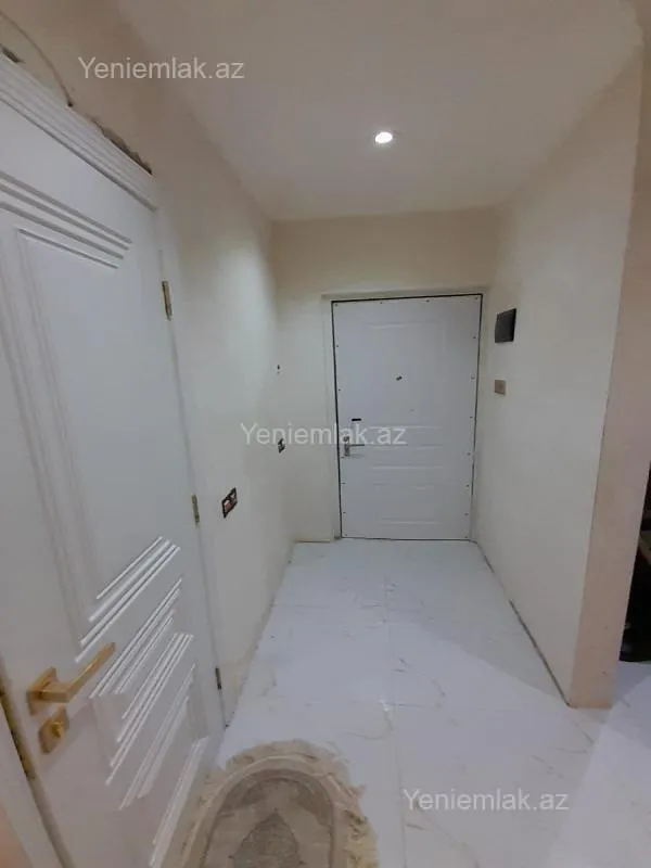 Satılır 4 otaqlı yeni tikili 90 m²