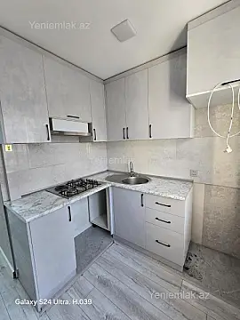 Satılır 1 otaqlı köhnə tikili 32 m²
