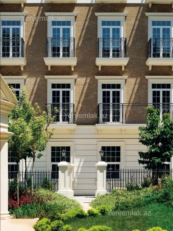 Satılır 4 otaqlı yeni tikili 145 m²