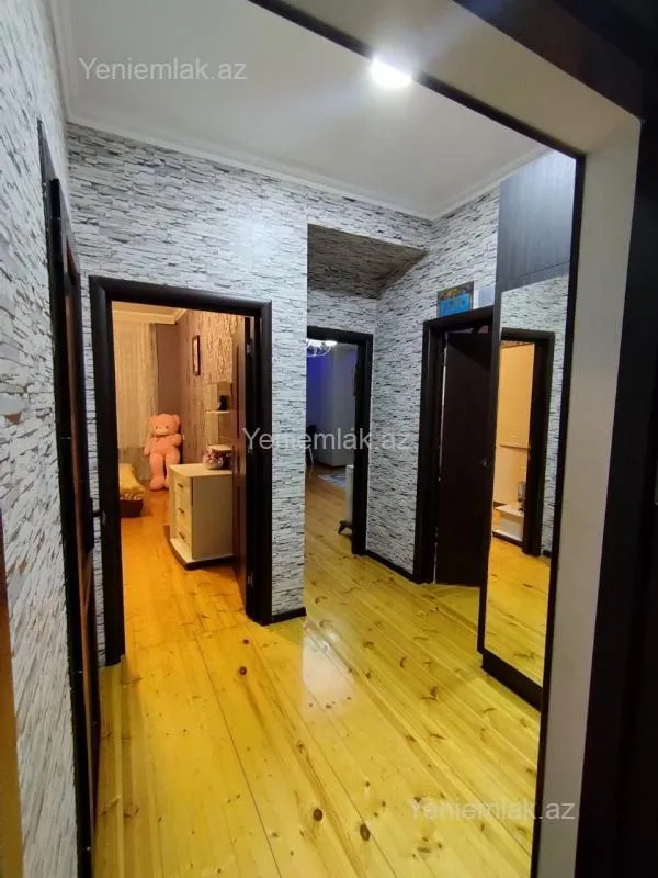 Satılır 3 otaqlı yeni tikili 70 m²