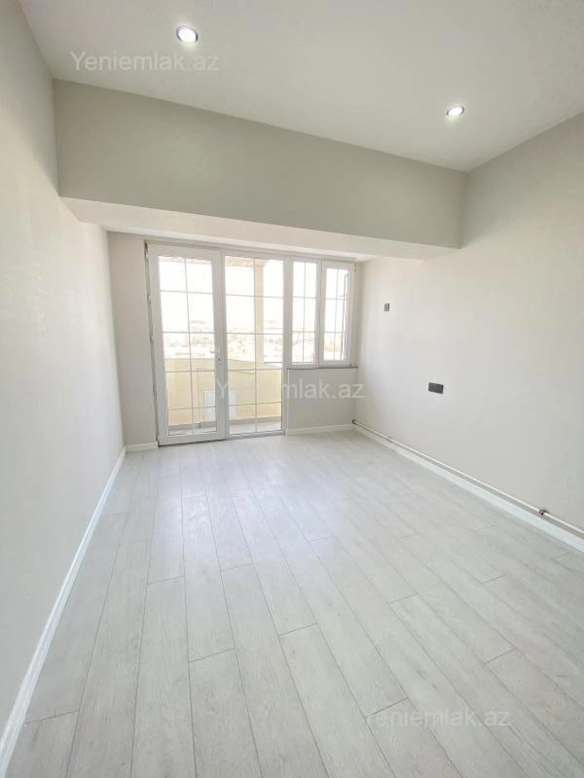 Satılır 2 otaqlı yeni tikili 42 m²
