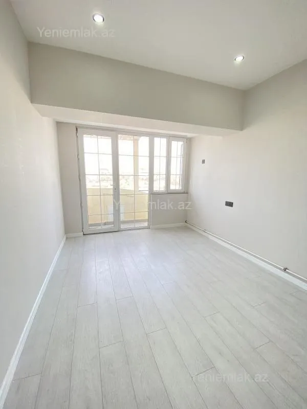 Satılır 2 otaqlı yeni tikili 42 m²