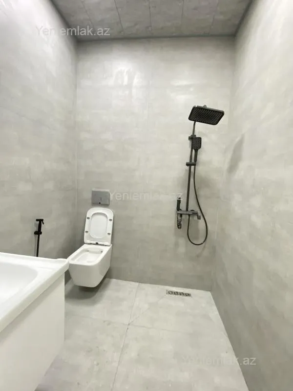 Satılır 2 otaqlı yeni tikili 42 m²