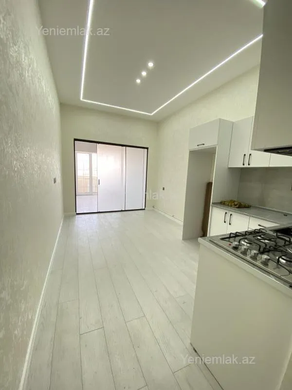 Satılır 2 otaqlı yeni tikili 42 m²