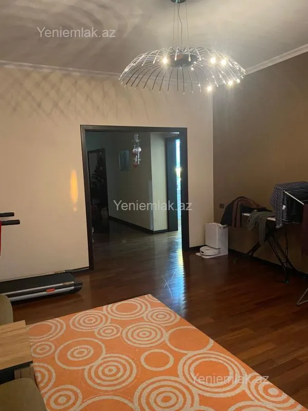 Satılır 5 otaqlı yeni tikili 165 m²