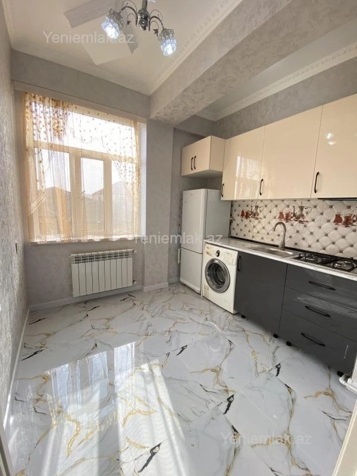 Satılır 2 otaqlı yeni tikili 65 m²