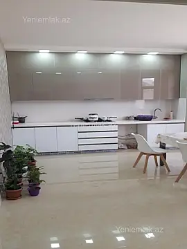 Satılır 6 otaqlı həyət evi 260 m²