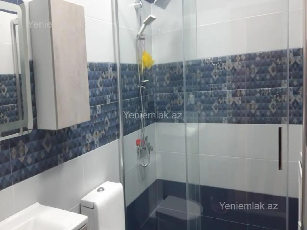 Satılır 6 otaqlı həyət evi 260 m²