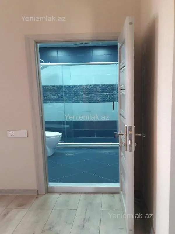 Satılır 6 otaqlı həyət evi 260 m²