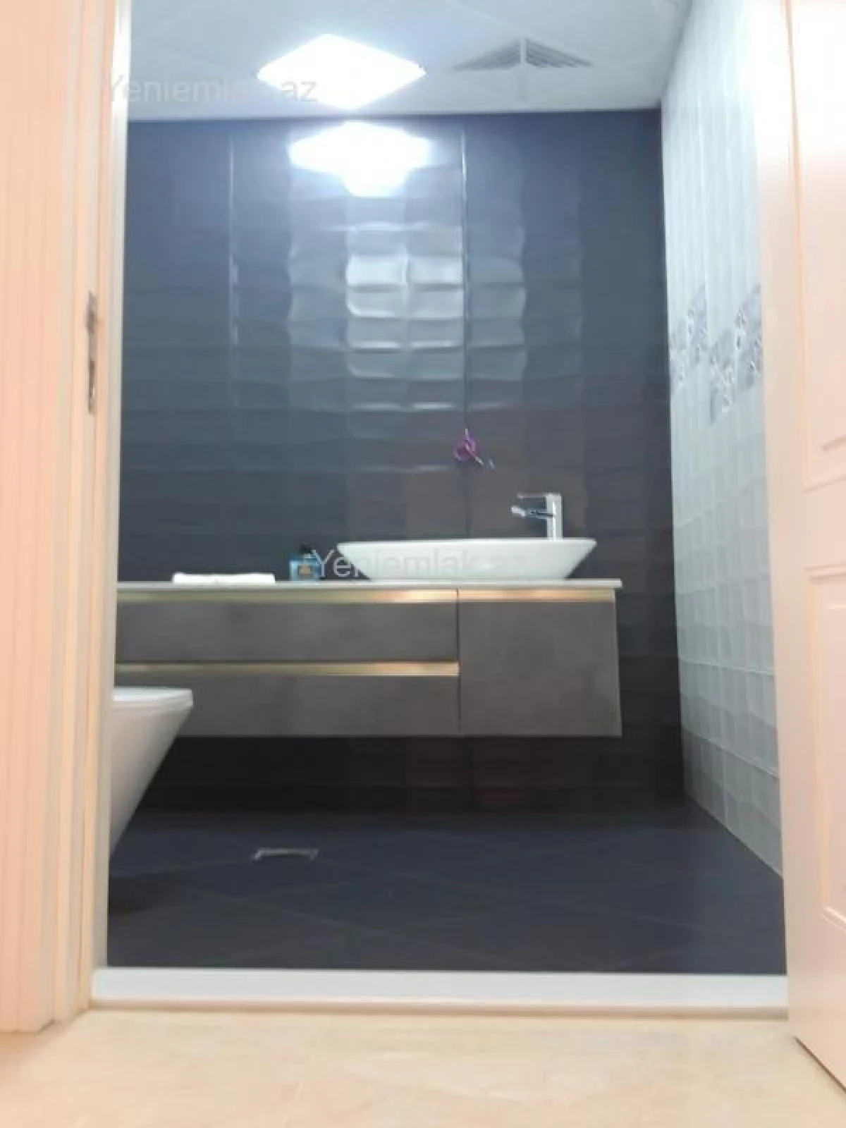 Satılır 6 otaqlı həyət evi 260 m²