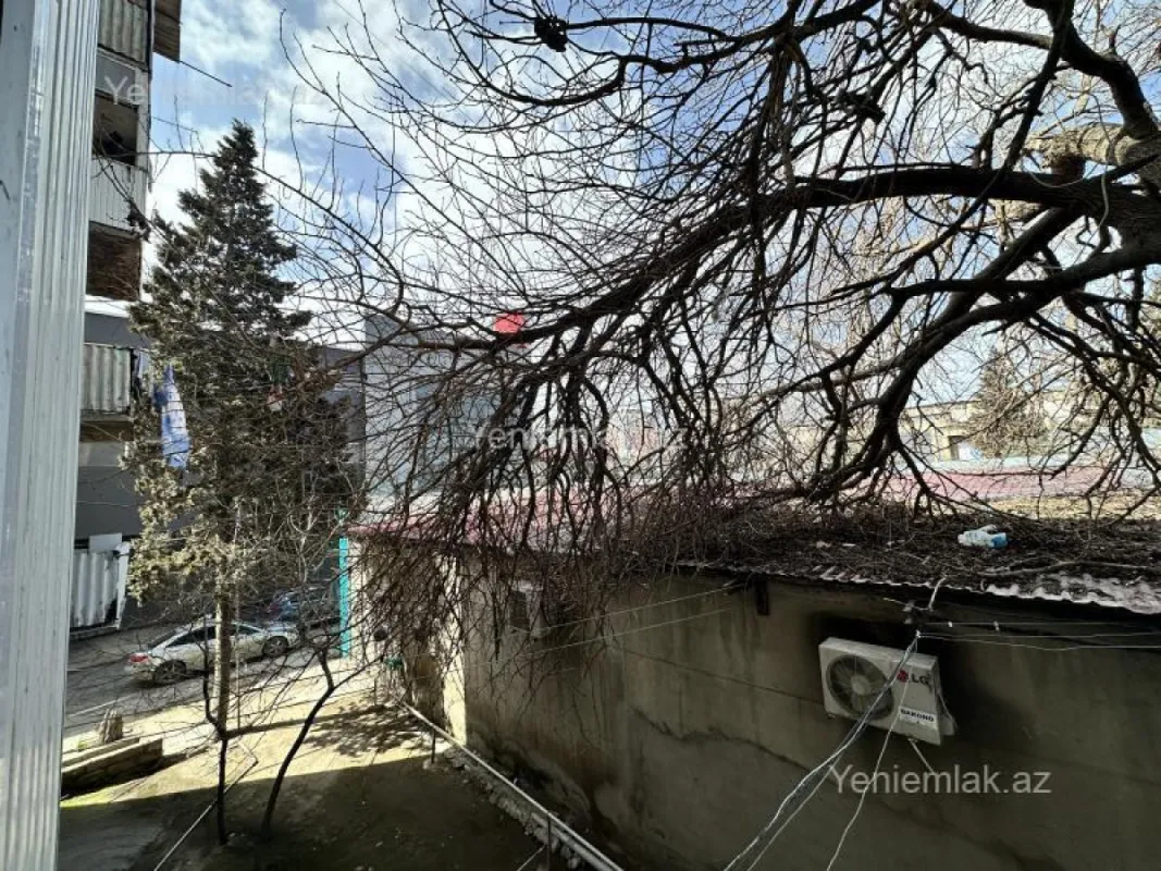 Satılır 3 otaqlı köhnə tikili 65 m²