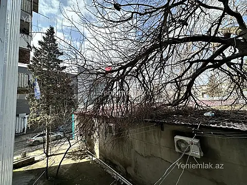 Satılır 3 otaqlı köhnə tikili 65 m²