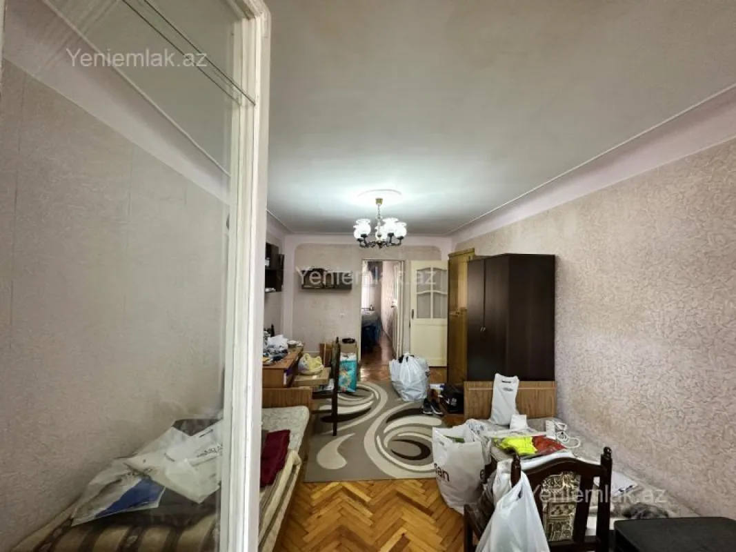 Satılır 3 otaqlı köhnə tikili 65 m²