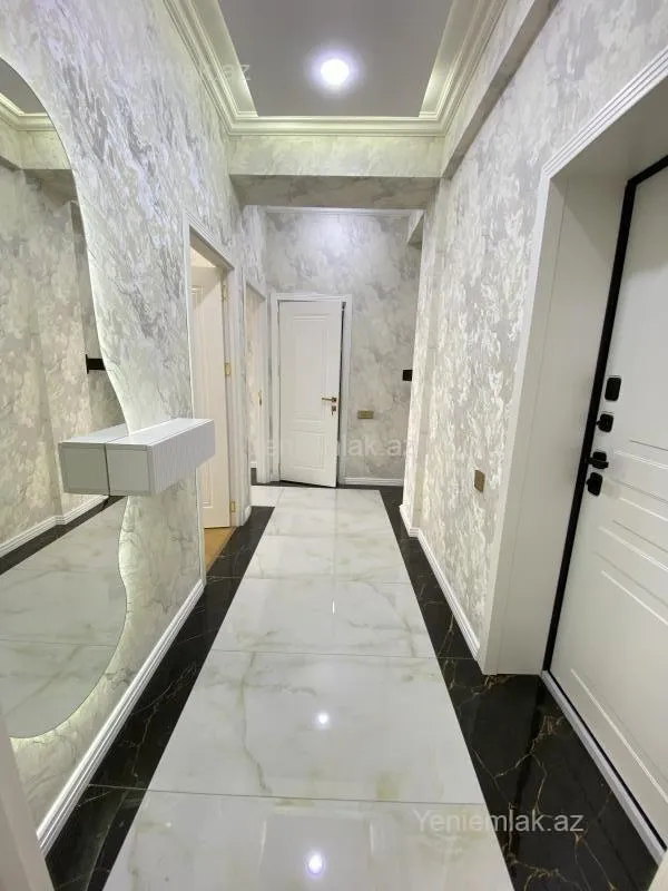 Satılır 2 otaqlı yeni tikili 65 m²