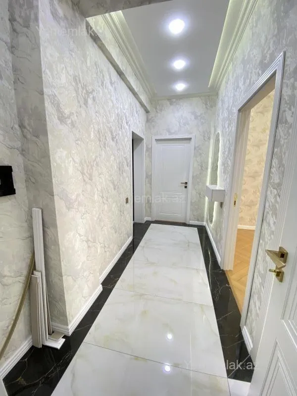 Satılır 2 otaqlı yeni tikili 65 m²