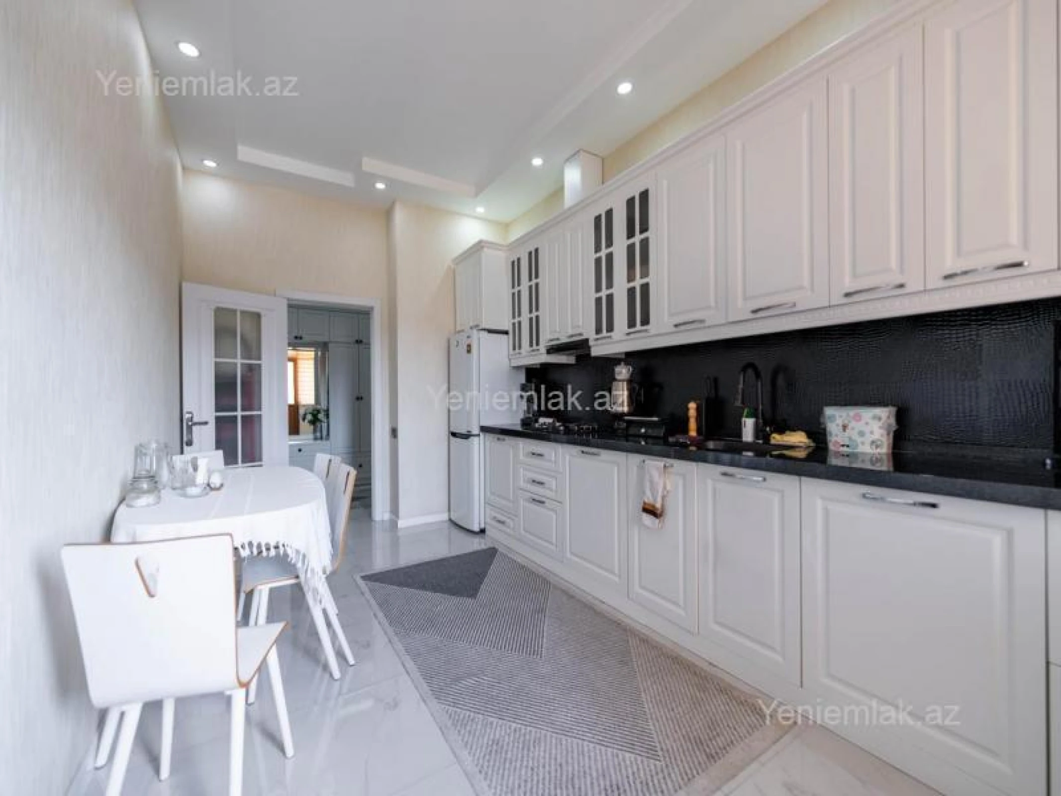 Satılır 3 otaqlı yeni tikili 98 m²