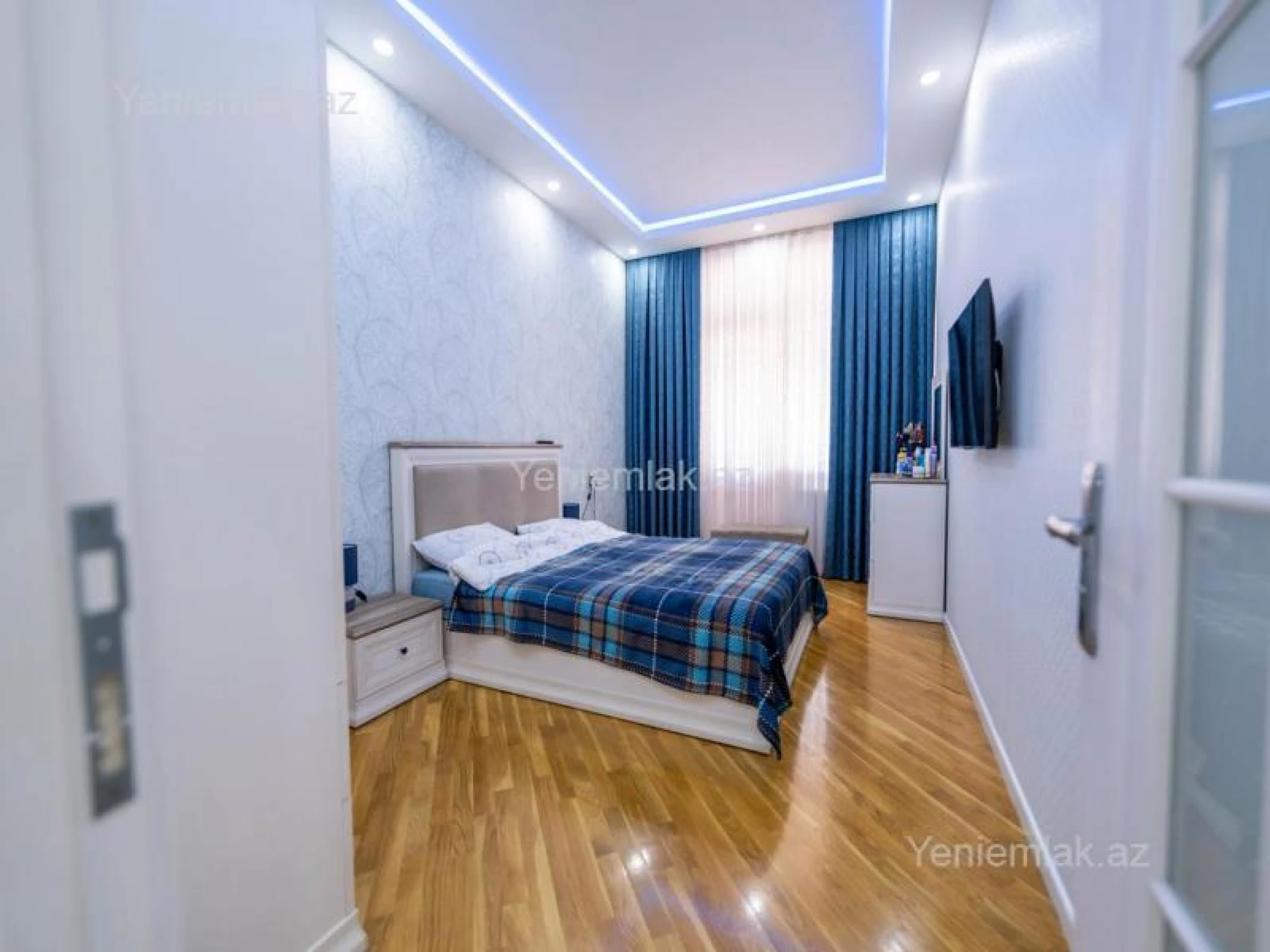 Satılır 3 otaqlı yeni tikili 98 m²