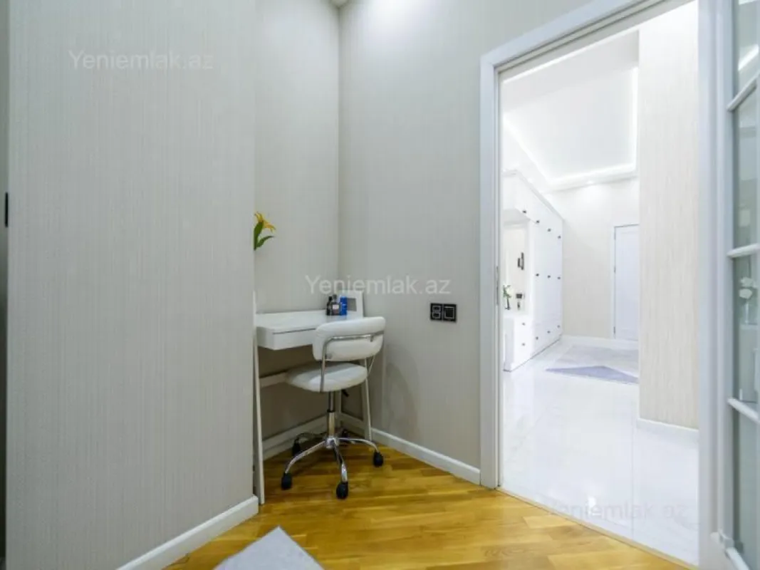 Satılır 3 otaqlı yeni tikili 98 m²