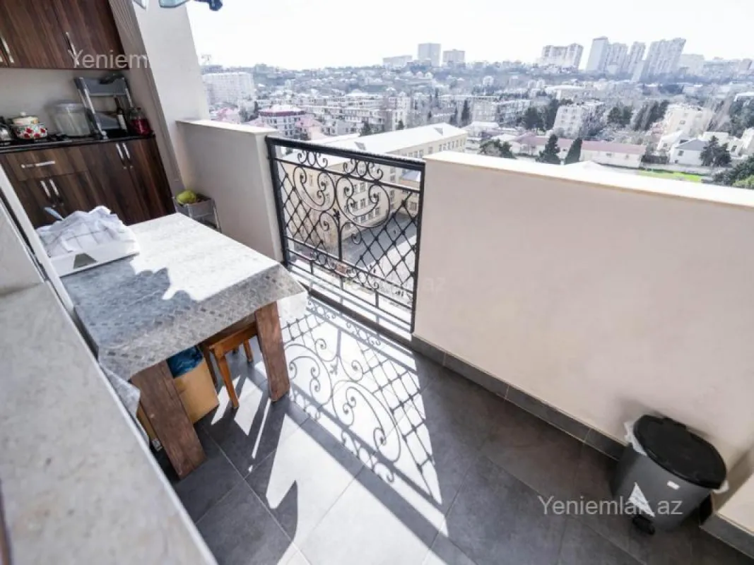 Satılır 3 otaqlı yeni tikili 98 m²