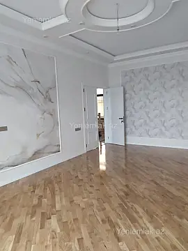 Satılır 5 otaqlı həyət evi 330 m²