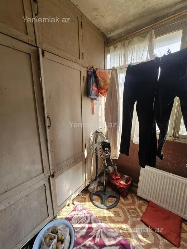 Satılır 2 otaqlı köhnə tikili 47 m²