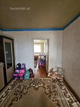 Satılır 2 otaqlı köhnə tikili 47 m²