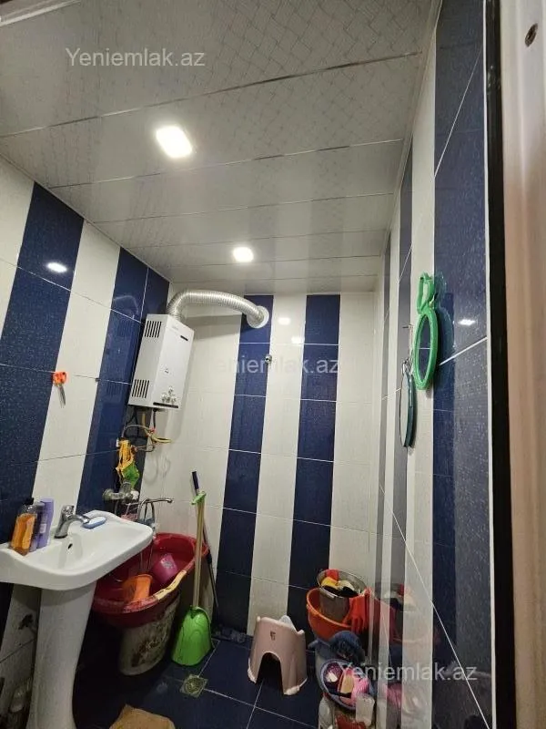 Satılır 2 otaqlı köhnə tikili 47 m²