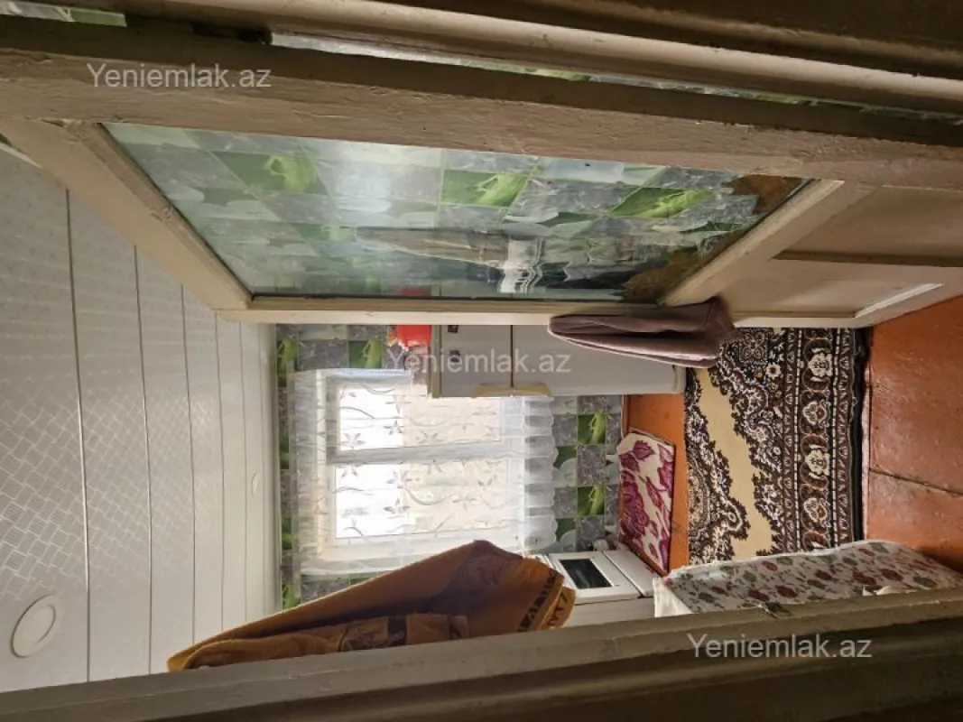 Satılır 2 otaqlı köhnə tikili 47 m²