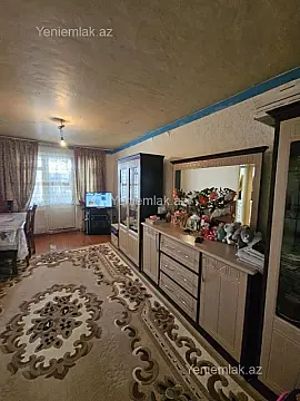 Satılır 2 otaqlı köhnə tikili 47 m²