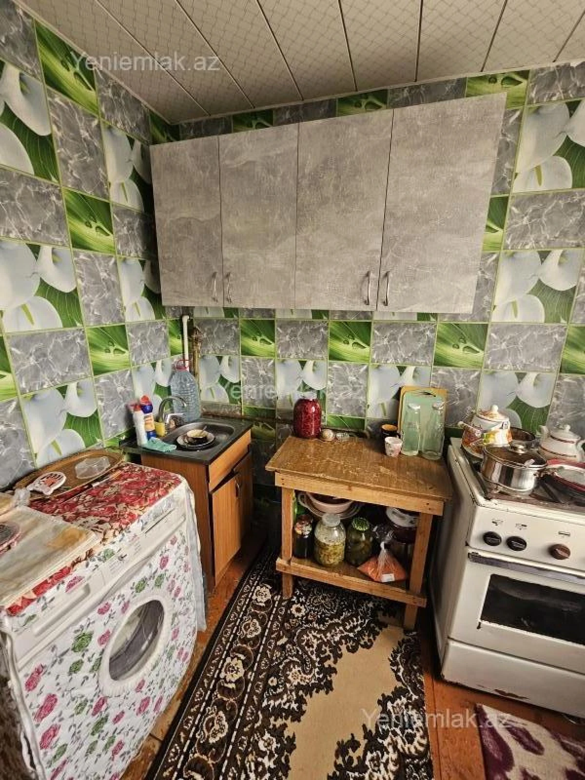 Satılır 2 otaqlı köhnə tikili 47 m²