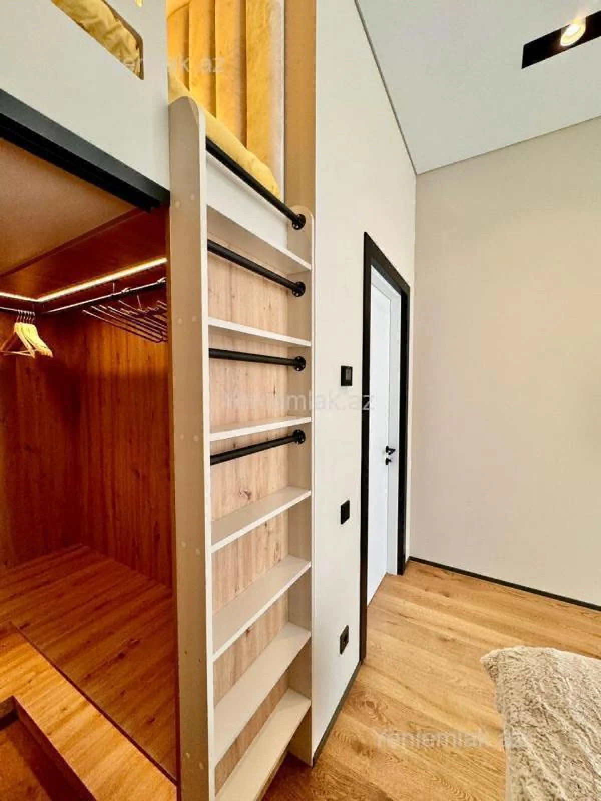 Satılır 2 otaqlı yeni tikili 57 m²