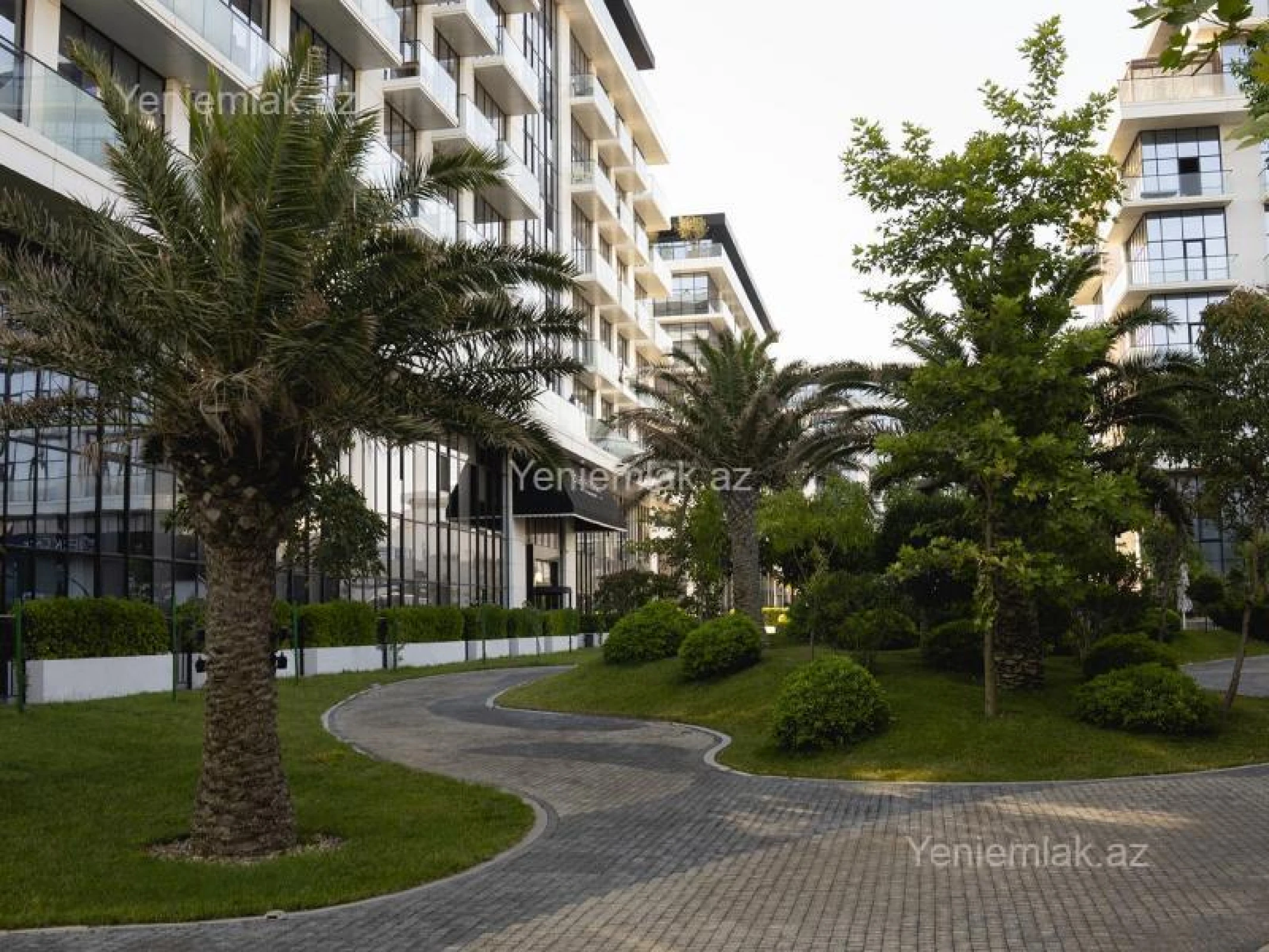 Satılır 2 otaqlı yeni tikili 57 m²