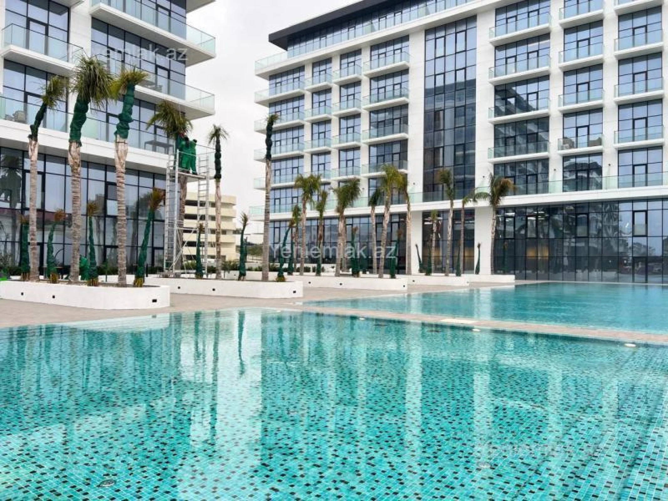 Satılır 2 otaqlı yeni tikili 57 m²