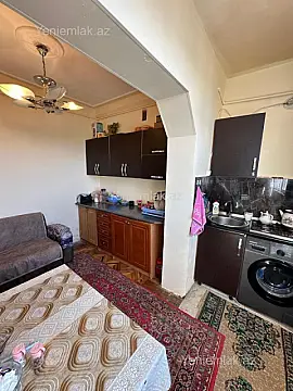Satılır 2 otaqlı köhnə tikili 55 m²