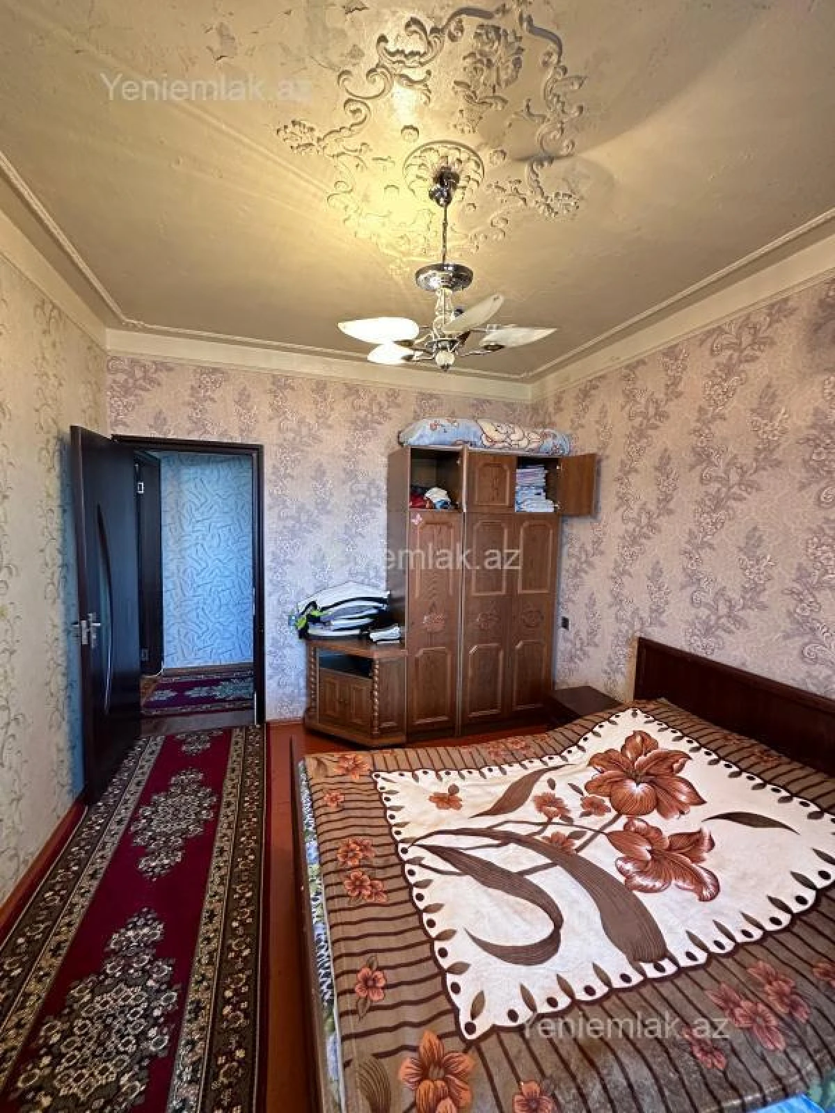 Satılır 2 otaqlı köhnə tikili 55 m²