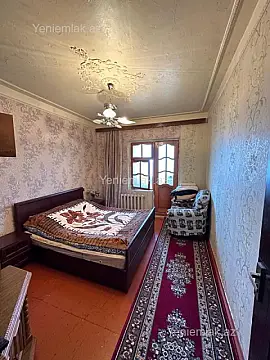 Satılır 2 otaqlı köhnə tikili 55 m²