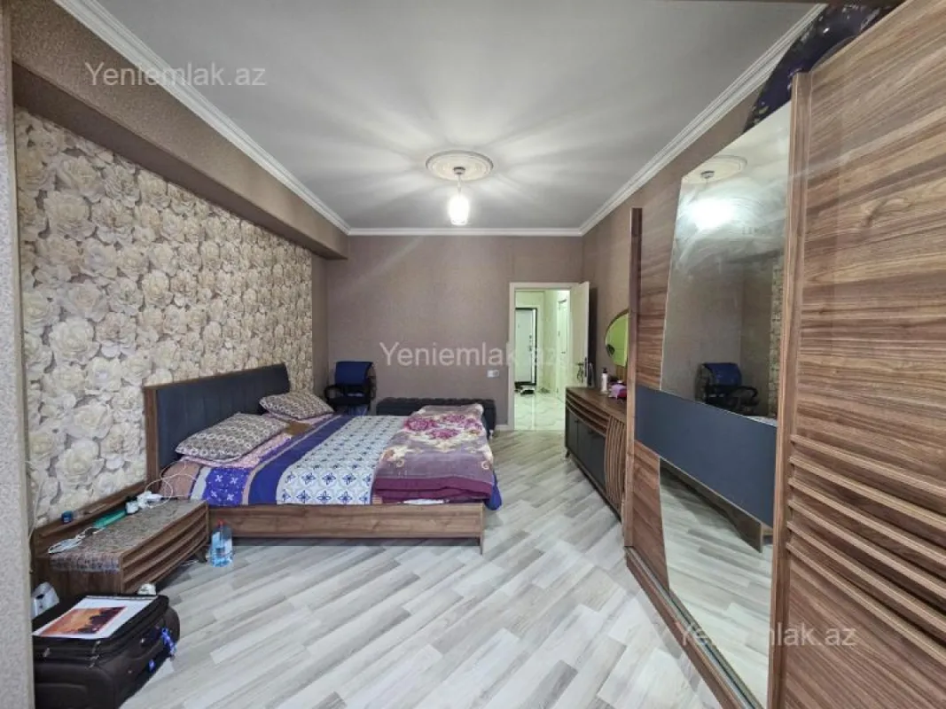 Satılır 3 otaqlı yeni tikili 98 m²