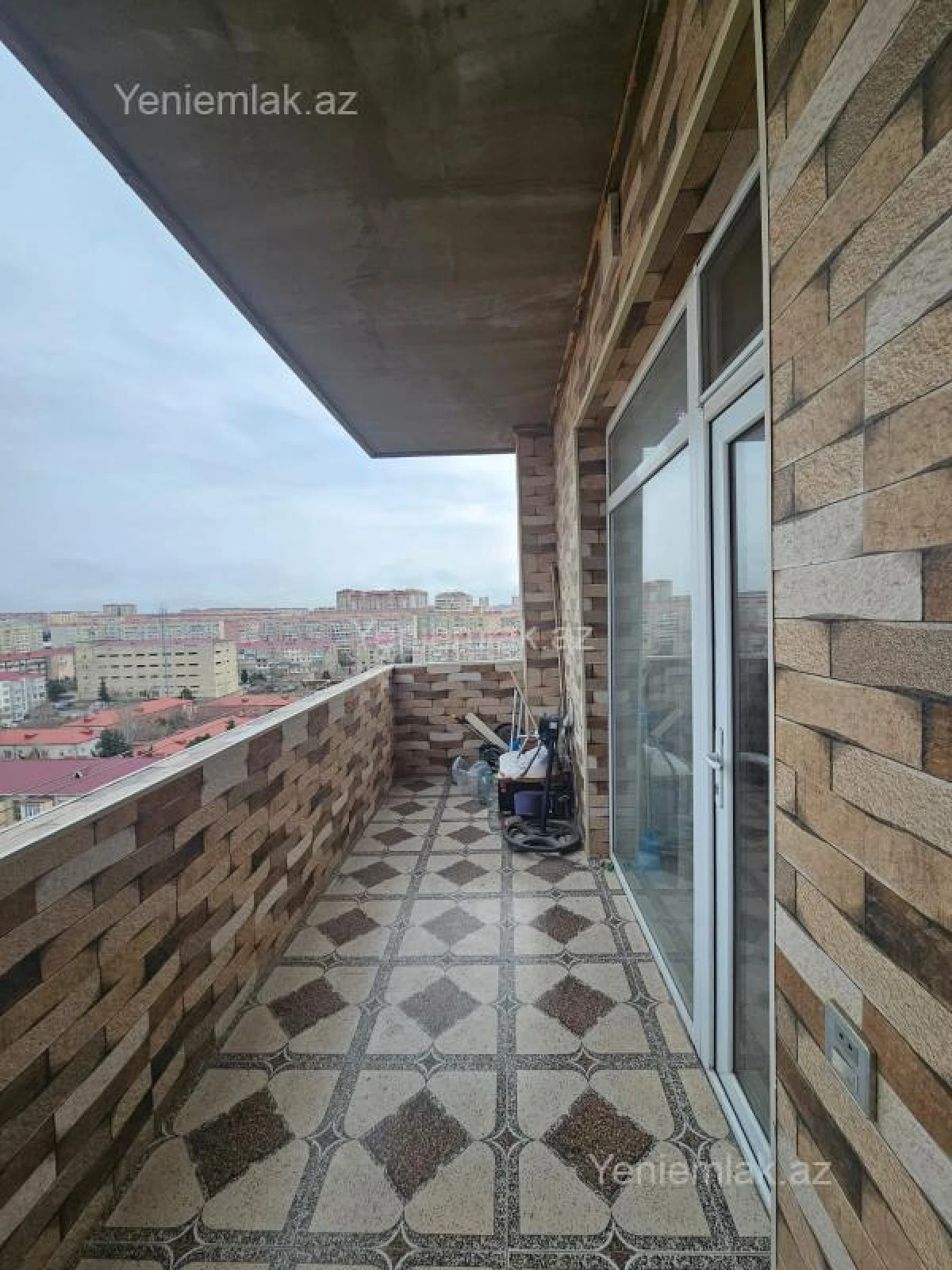 Satılır 3 otaqlı yeni tikili 98 m²