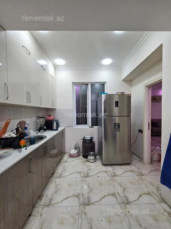 Satılır 3 otaqlı yeni tikili 98 m²