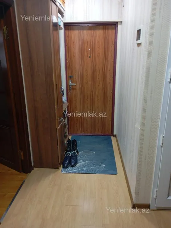 Satılır 3 otaqlı köhnə tikili 72 m²