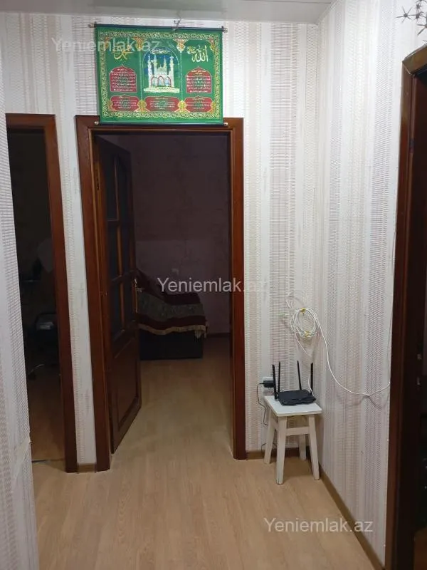 Satılır 3 otaqlı köhnə tikili 72 m²