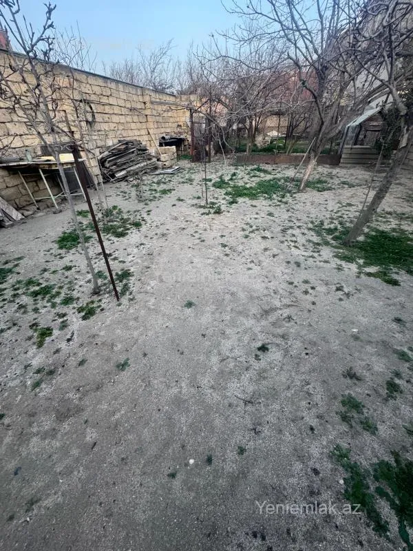 Satılır 4 otaqlı həyət evi 110 m²