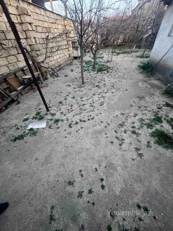 Satılır 4 otaqlı həyət evi 110 m²