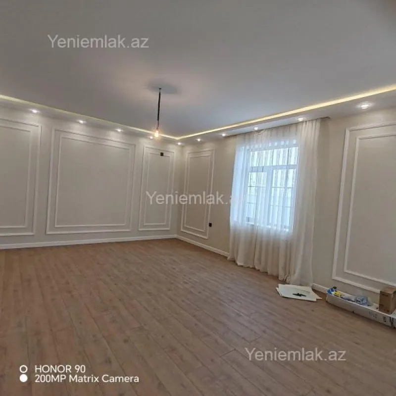 Satılır 4 otaqlı həyət evi 135 m²